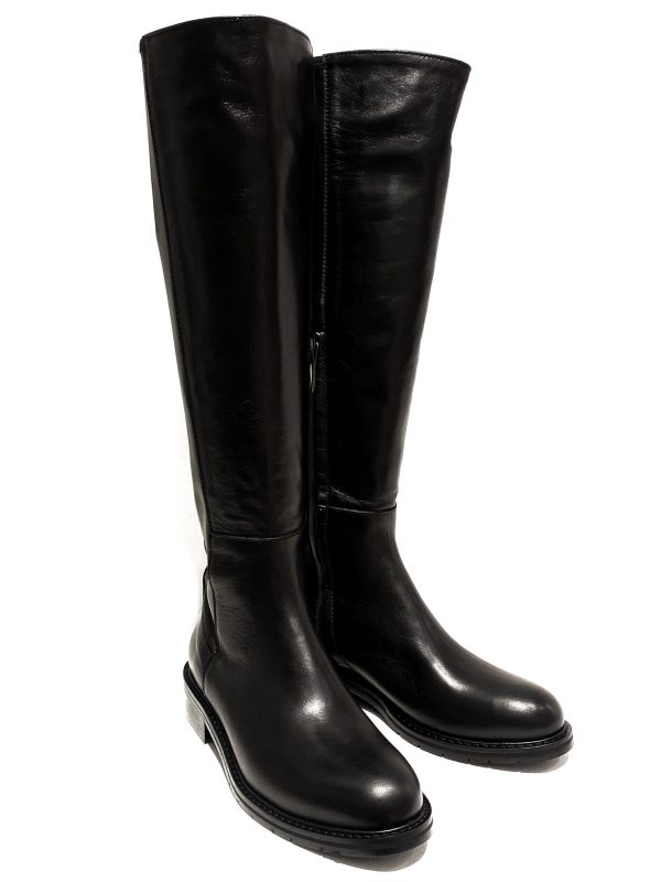 stivale flat in pelle nera con fascia posteriore elasticizzata in tinta