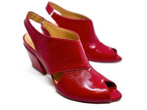 Stivaletto alla caviglia open toe in naplak rosso, tacco 7 texano