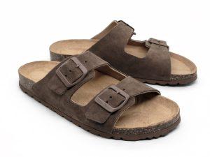 sandali flat in crosta color cuoio con doppia fibbia