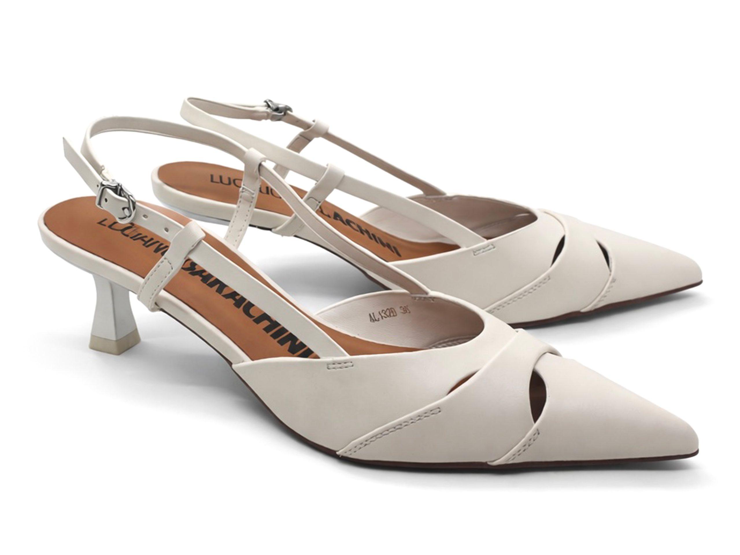 slingback in pelle bianco latte con derttaglio incrociato sulla punta, tacco 5 a rocchetto